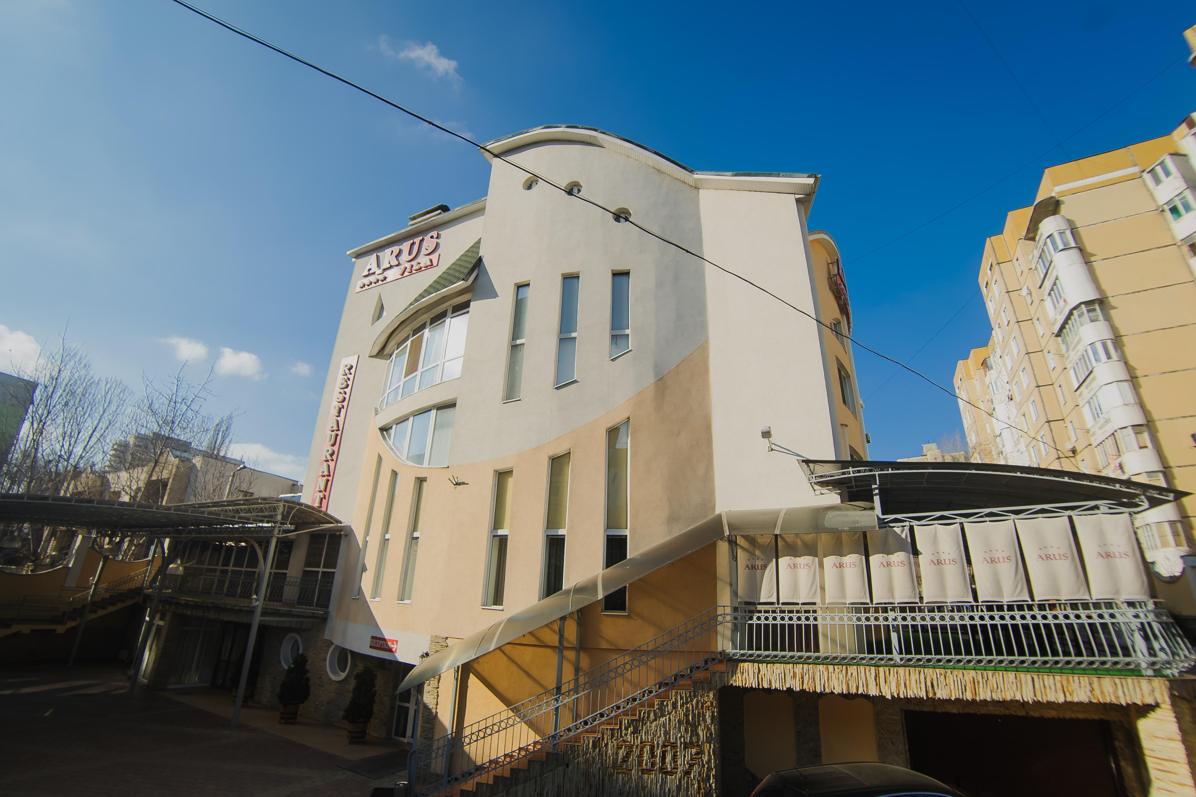 Villa Arus Chişinău Extérieur photo