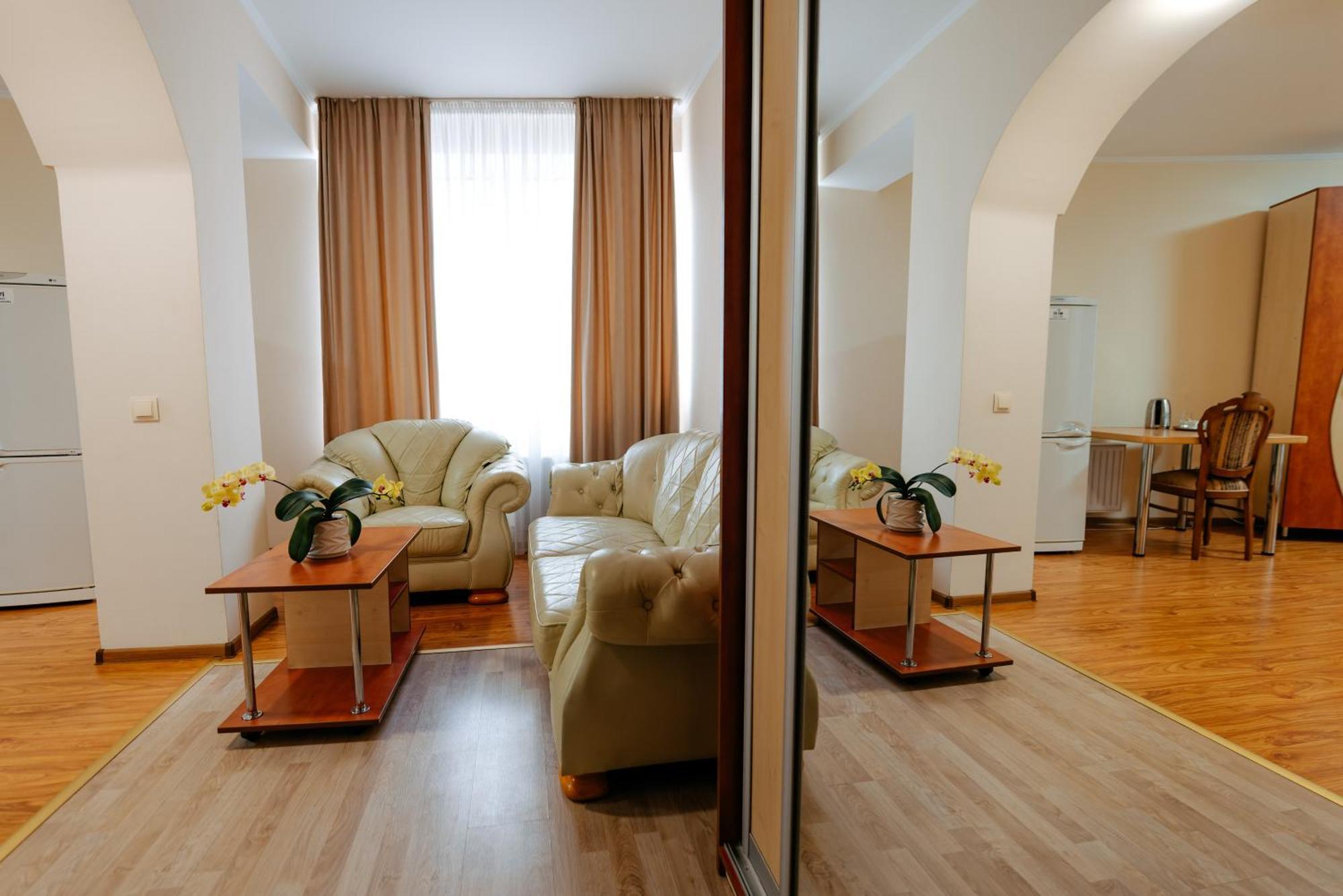 Villa Arus Chişinău Extérieur photo