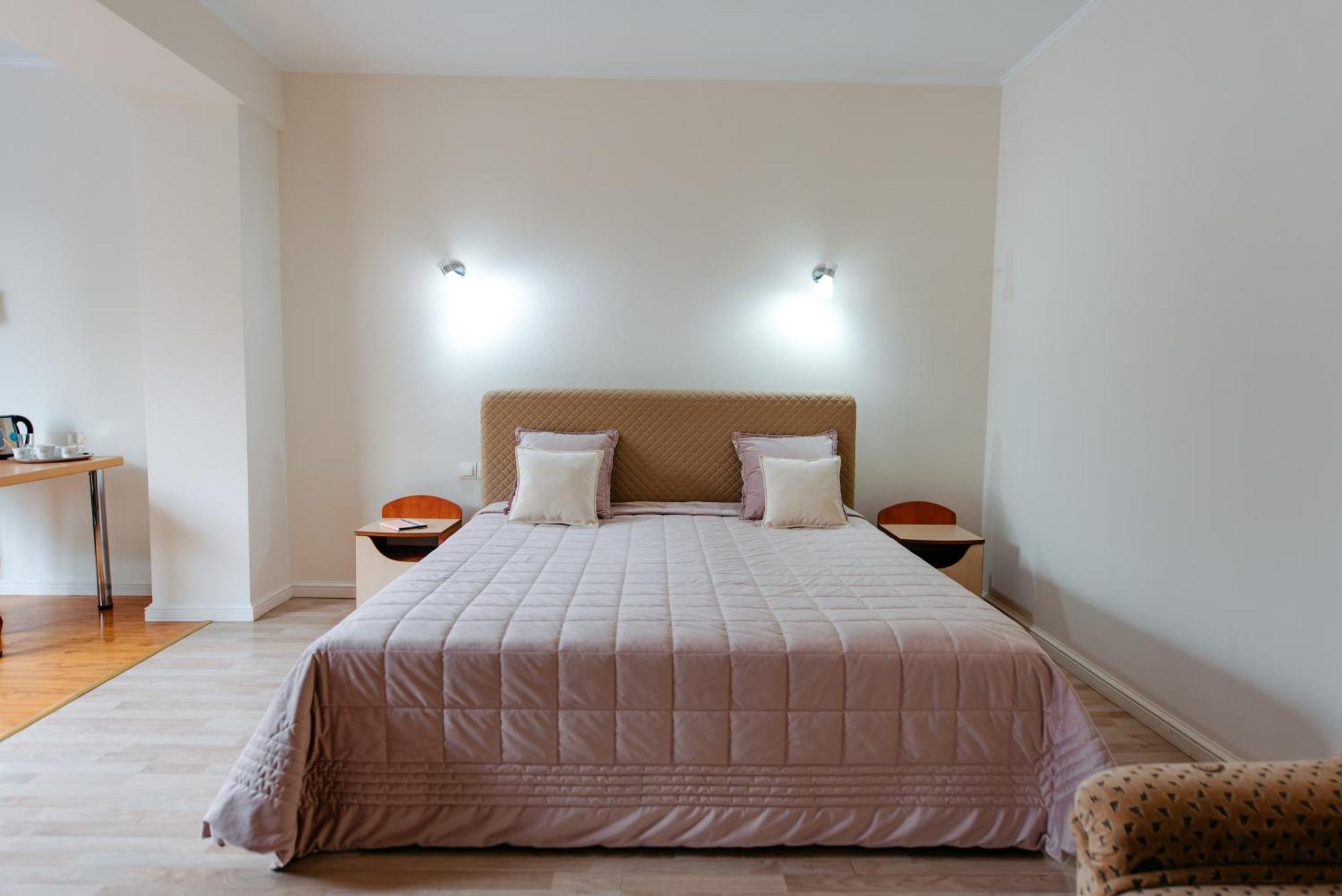Villa Arus Chişinău Extérieur photo