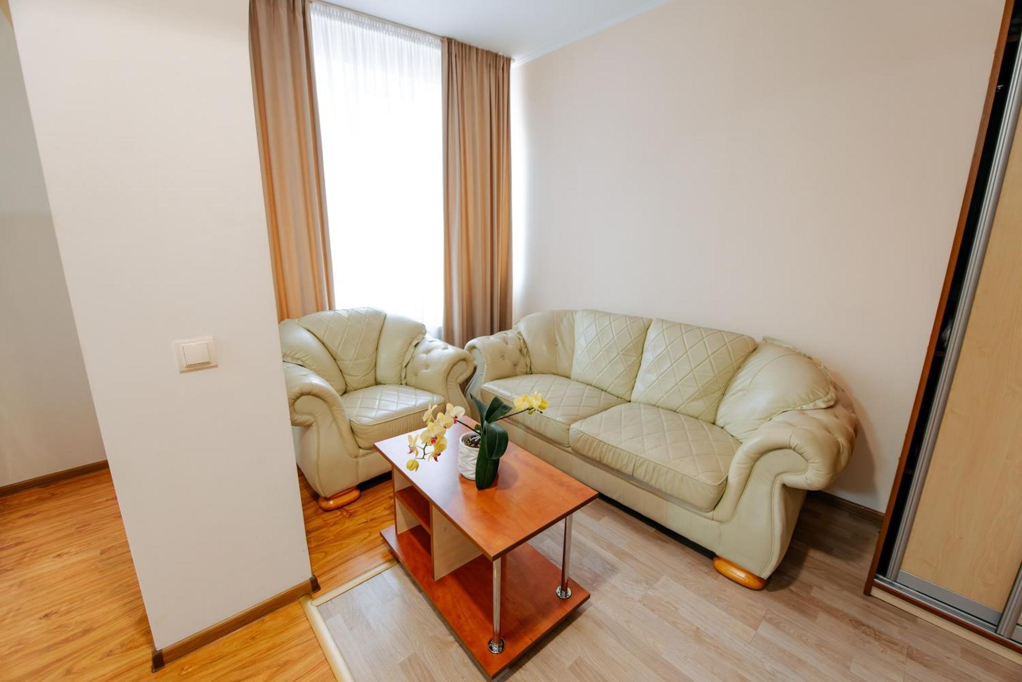 Villa Arus Chişinău Extérieur photo